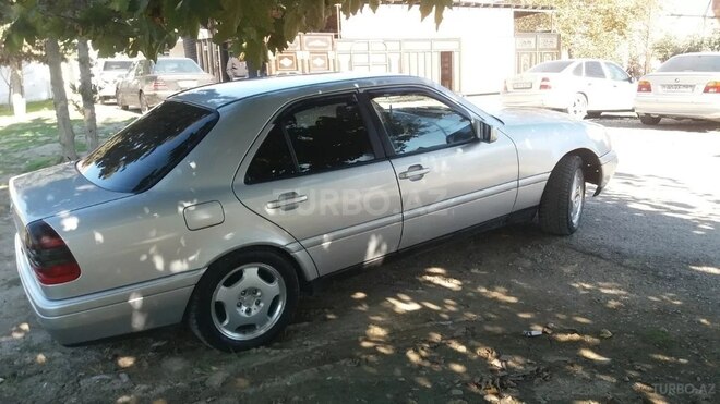 Mercedes C 220 1994, 360,000 km - 2.2 l - Bakı