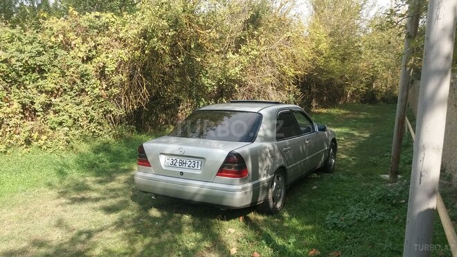 Mercedes C 220 1994, 360,000 km - 2.2 l - Bakı