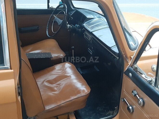 Moskvich 412 1974, 230,000 km - 1.5 l - Salyan