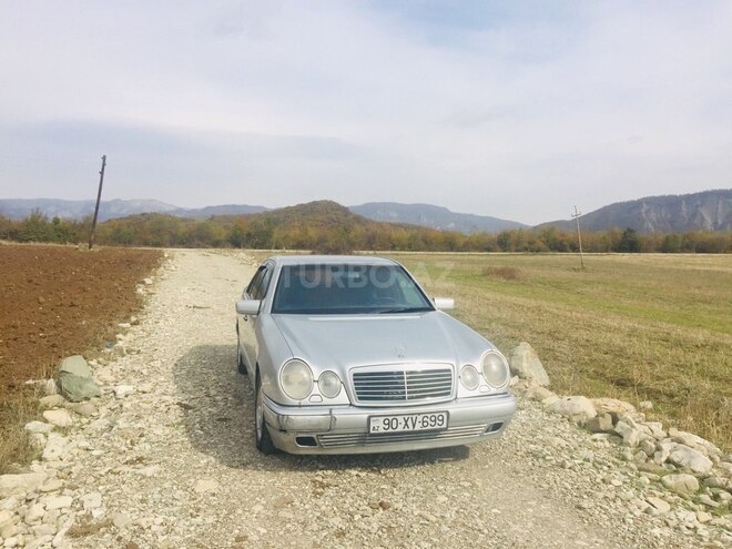 Mercedes E 200 1997, 390,000 km - 2.0 l - Şamaxı