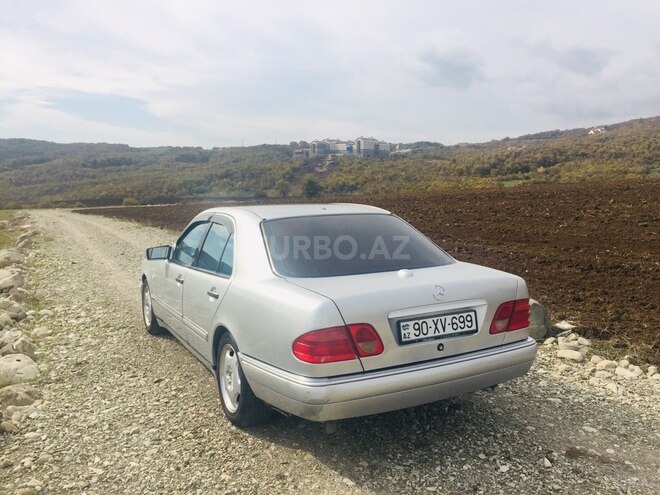 Mercedes E 200 1997, 390,000 km - 2.0 l - Şamaxı