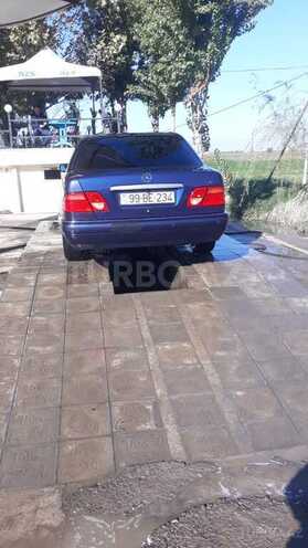Mercedes E 240 1998, 380,300 km - 2.0 l - Bakı