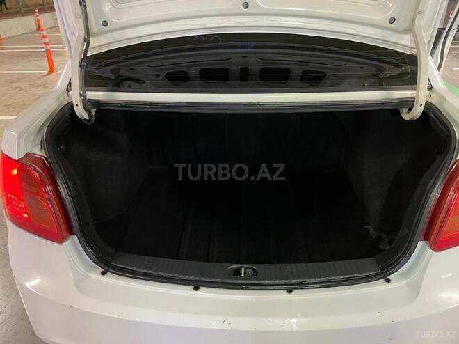 Kia Rio 2010, 320,000 km - 1.4 л - Bakı