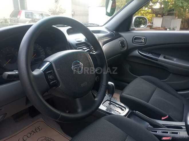 Nissan Sunny 2010, 172,700 km - 1.6 л - Bakı