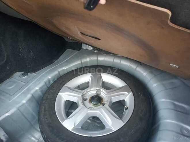 Nissan Sunny 2010, 172,700 km - 1.6 л - Bakı