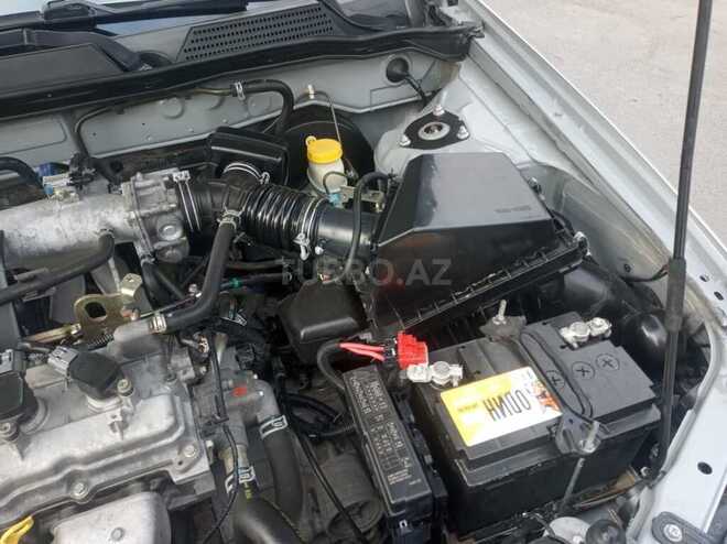 Nissan Sunny 2010, 172,700 km - 1.6 л - Bakı