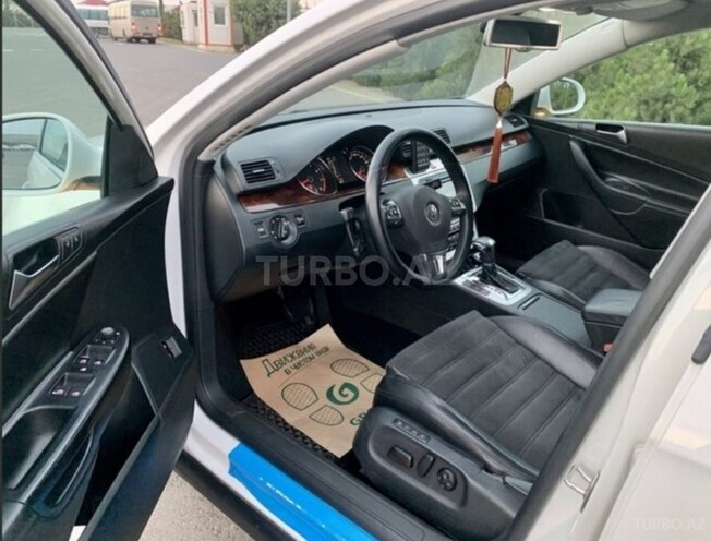 Volkswagen Passat 2010, 234,000 km - 1.8 l - Bakı
