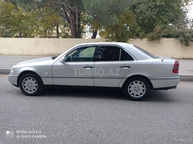 Mercedes C 220 1996, 360,000 km - 2.2 л - Bakı