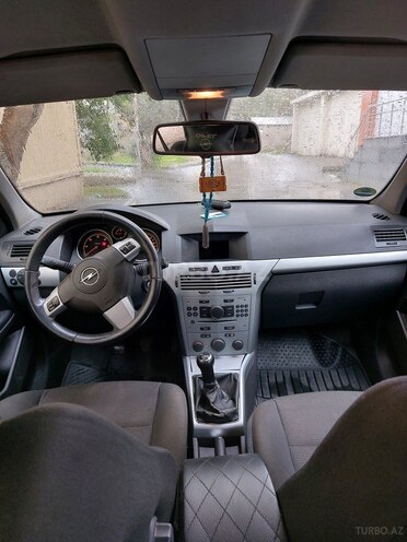 Opel Astra 2009, 354,000 km - 1.3 l - Bakı