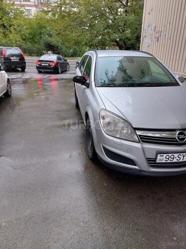 Opel Astra 2009, 354,000 km - 1.3 l - Bakı