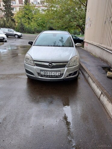 Opel Astra 2009, 354,000 km - 1.3 l - Bakı