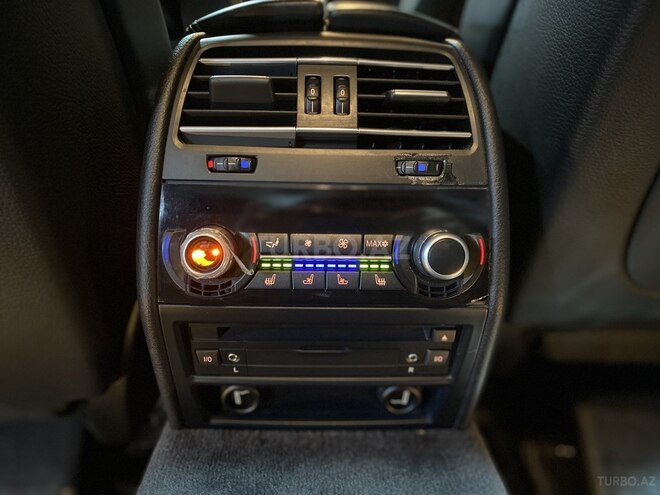 BMW 750 2009, 179,000 km - 4.4 l - Bakı