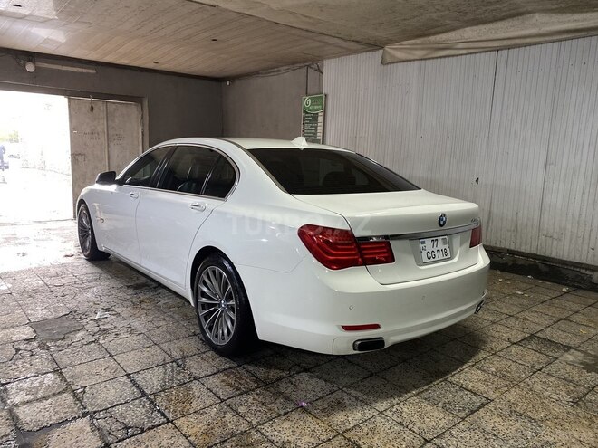 BMW 750 2009, 179,000 km - 4.4 l - Bakı