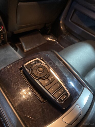 BMW 750 2009, 179,000 km - 4.4 l - Bakı