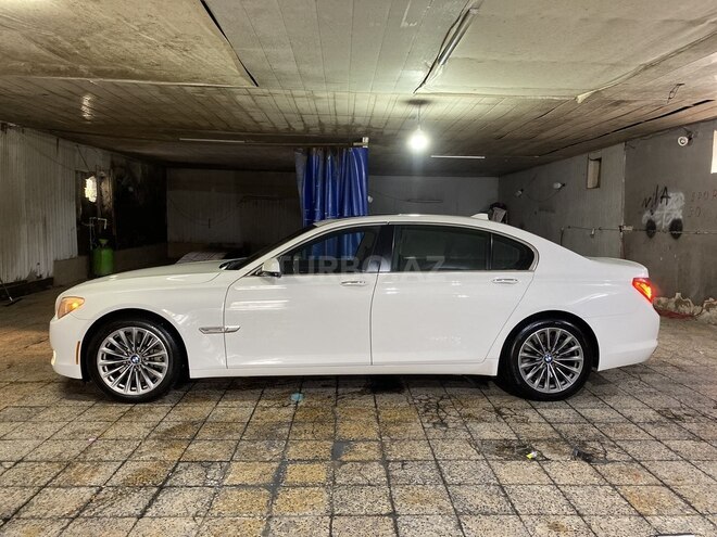 BMW 750 2009, 179,000 km - 4.4 l - Bakı