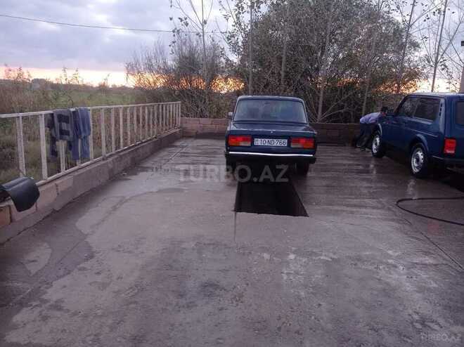 LADA (VAZ) 2107 2004, 45,708 km - 1.6 л - Salyan