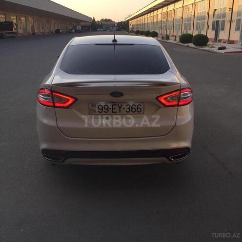 Ford Fusion 2013, 181,436 km - 2.0 л - İmişli