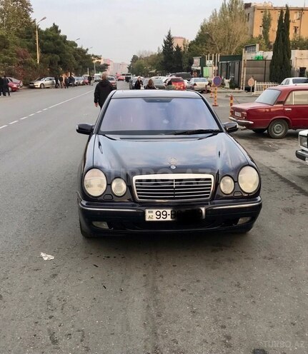 Mercedes E 240 1998, 220,000 km - 2.4 л - Bakı