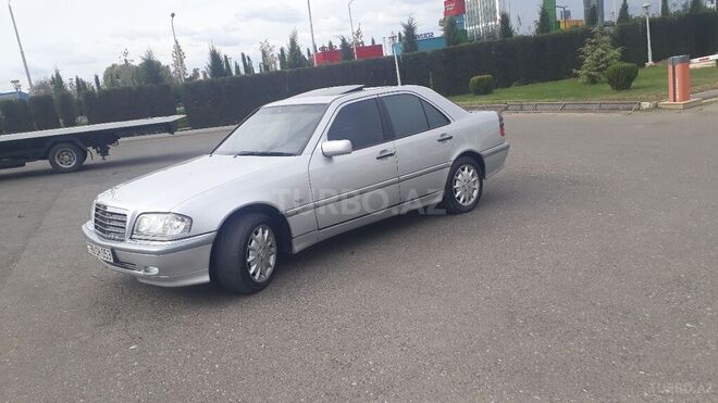 Mercedes C 240 1999, 311,177 km - 2.4 l - Ağcabədi