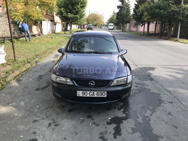Opel Vectra 1999, 356,768 km - 2.0 л - Zaqatala