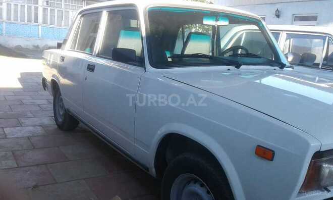 LADA (VAZ) 2107 2003, 100,000 km - 1.6 л - Tovuz