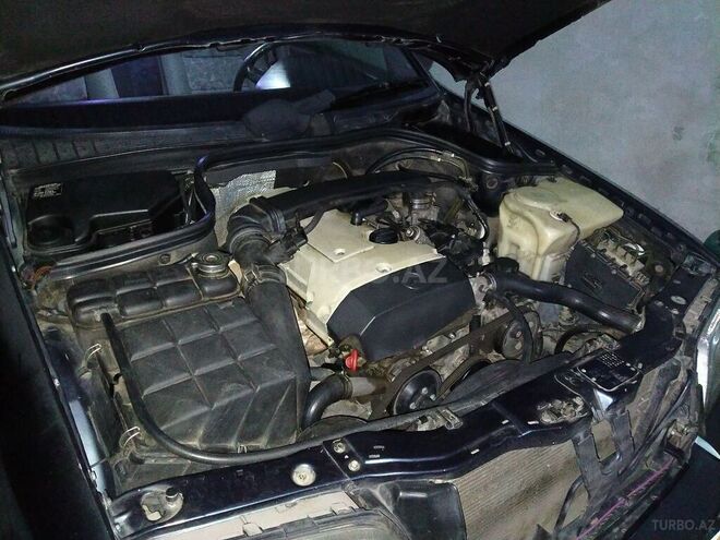 Mercedes C 180 2000, 335,234 km - 1.8 l - Zaqatala