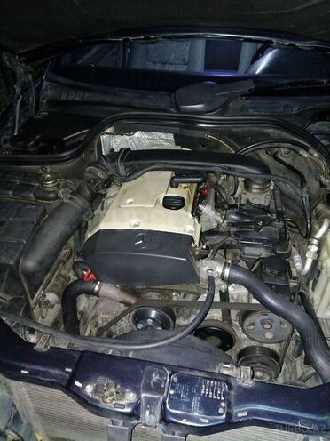 Mercedes C 180 2000, 335,234 km - 1.8 l - Zaqatala