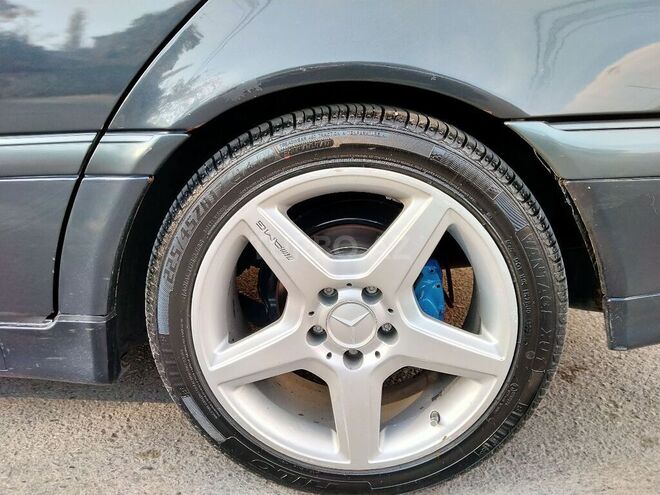 Mercedes C 180 2000, 335,234 km - 1.8 l - Zaqatala