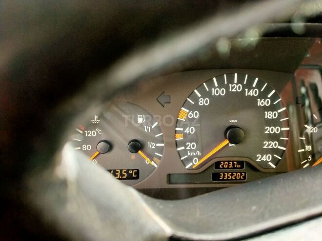 Mercedes C 180 2000, 335,234 km - 1.8 l - Zaqatala