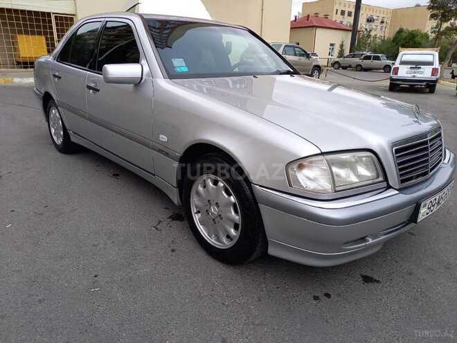 Mercedes C 200 1999, 280,000 km - 2.0 l - Bakı