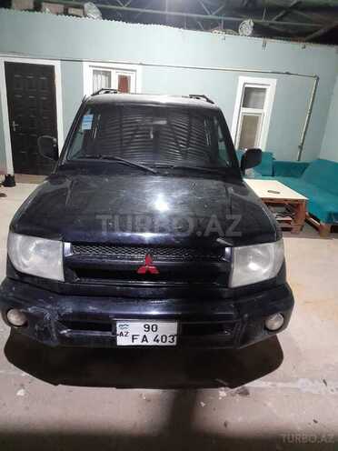 Mitsubishi Pajero io 1999, 586,000 km - 1.8 л - Bakı