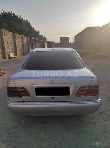 Mercedes E 220 1999, 620,000 km - 2.2 л - Bakı