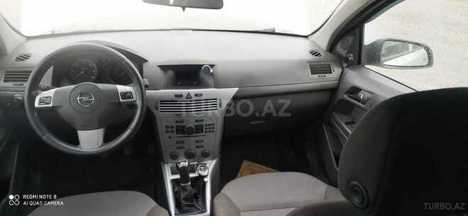 Opel Astra 2010, 260,000 km - 1.3 l - Bakı