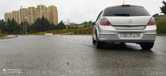 Opel Astra 2010, 260,000 km - 1.3 l - Bakı