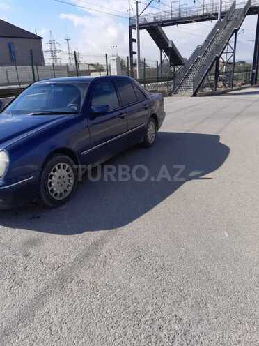 Mercedes E 240 1998, 31,000 km - 2.4 l - Sumqayıt