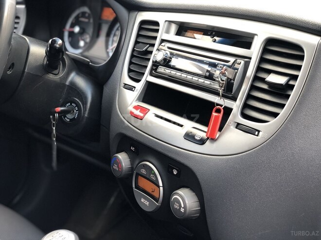 Kia Rio 2006, 200,225 km - 1.5 l - Bakı