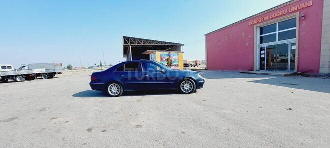 Mercedes E 270 2002, 396,580 km - 2.7 l - Şirvan