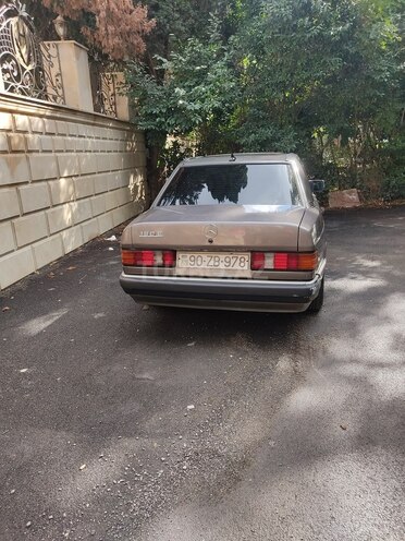 Mercedes 190 1992, 250,000 km - 1.8 l - Bakı