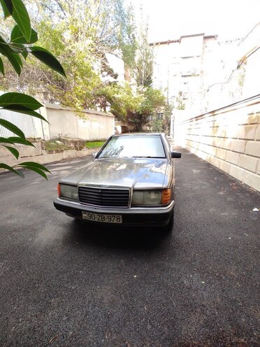 Mercedes 190 1992, 250,000 km - 1.8 l - Bakı