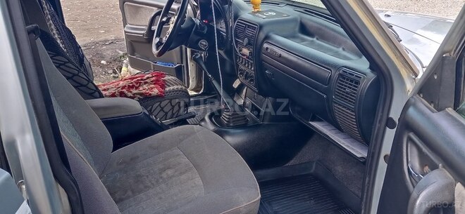 GAZ 3110 2005, 91,986 km - 2.4 l - Quba