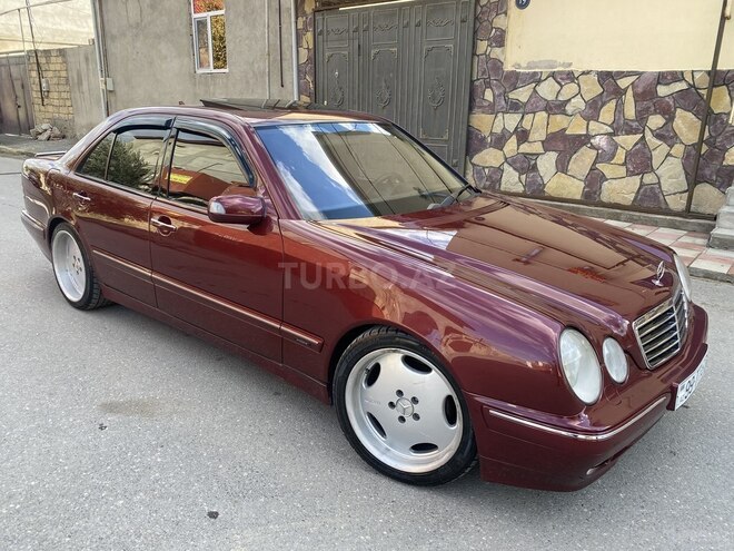 Mercedes E 320 2000, 198,000 km - 3.2 l - Bakı