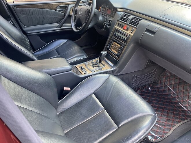 Mercedes E 320 2000, 198,000 km - 3.2 l - Bakı