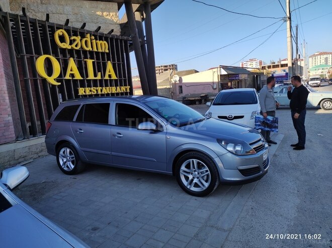 Opel Astra 2005, 148,000 km - 1.4 l - Bakı