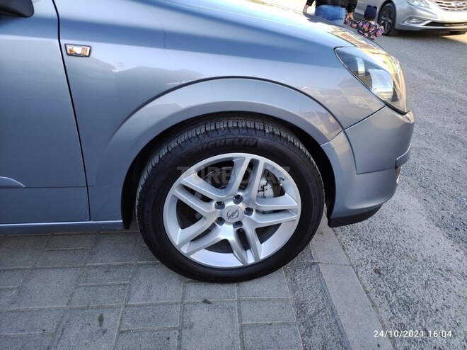 Opel Astra 2005, 148,000 km - 1.4 l - Bakı