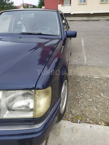 Mercedes E 220 1993, 502,000 km - 2.2 l - Kürdəmir