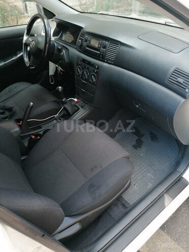 Toyota Corolla 2006, 225,000 km - 1.4 l - Bakı