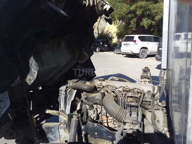 Isuzu NPR 66 L 2007, 332,000 km - 4.3 l - Bakı