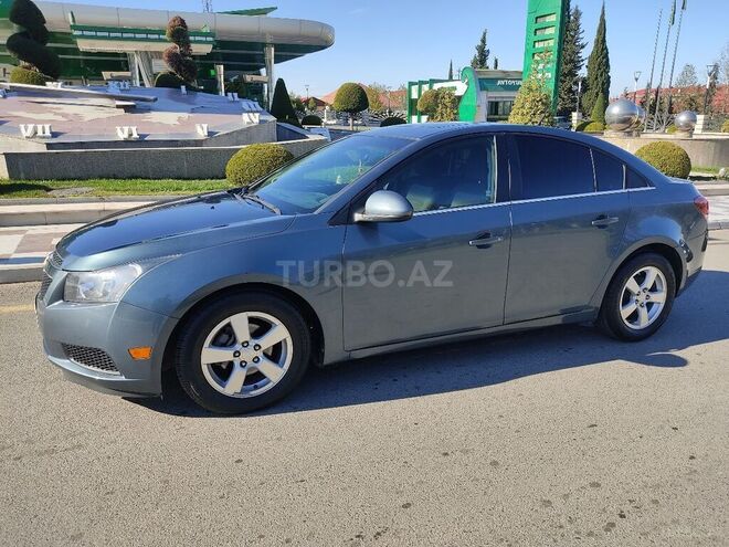 Chevrolet Cruze 2011, 122,000 km - 1.4 l - Şəmkir