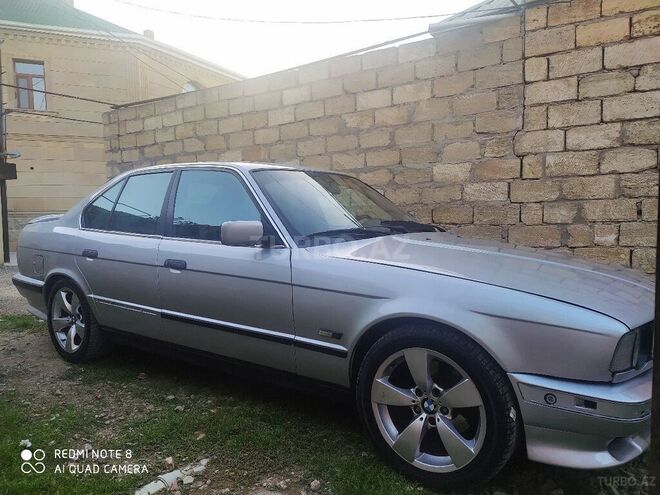 BMW 520 1992, 327,852 km - 2.0 l - Bakı