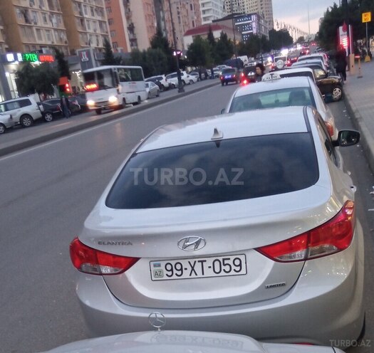 Hyundai Elantra 2012, 257,495 km - 1.8 l - Bakı